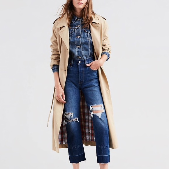 Levi's Denim - NWT Levi’s 501 Original Cropped Distressed Jeans